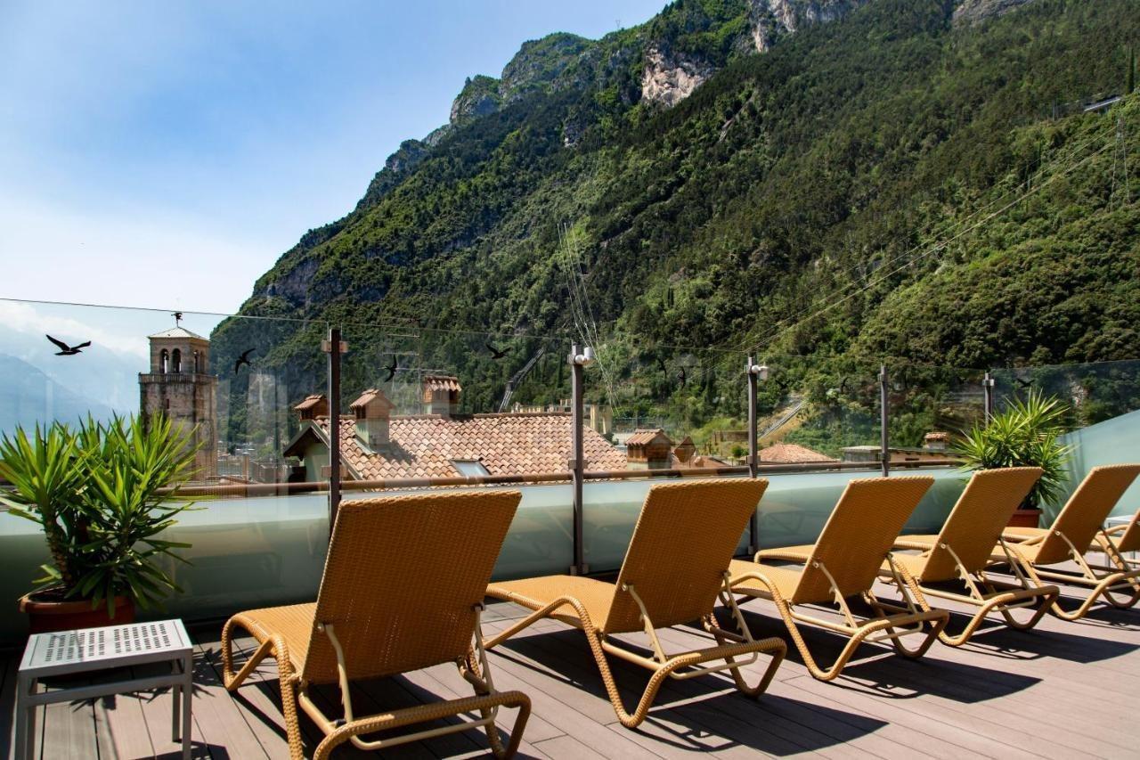 Hotel Antico Borgo Riva del Garda Extérieur photo