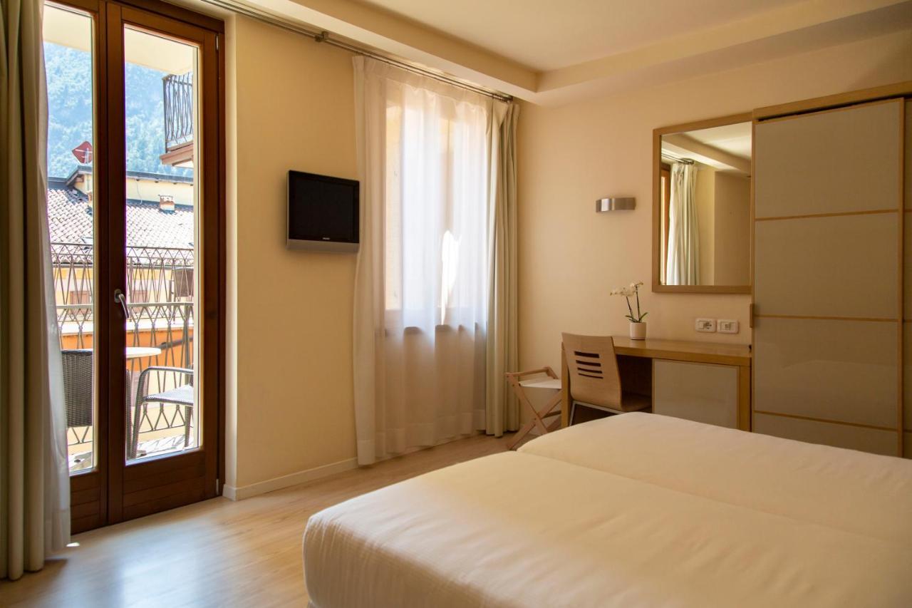 Hotel Antico Borgo Riva del Garda Chambre photo