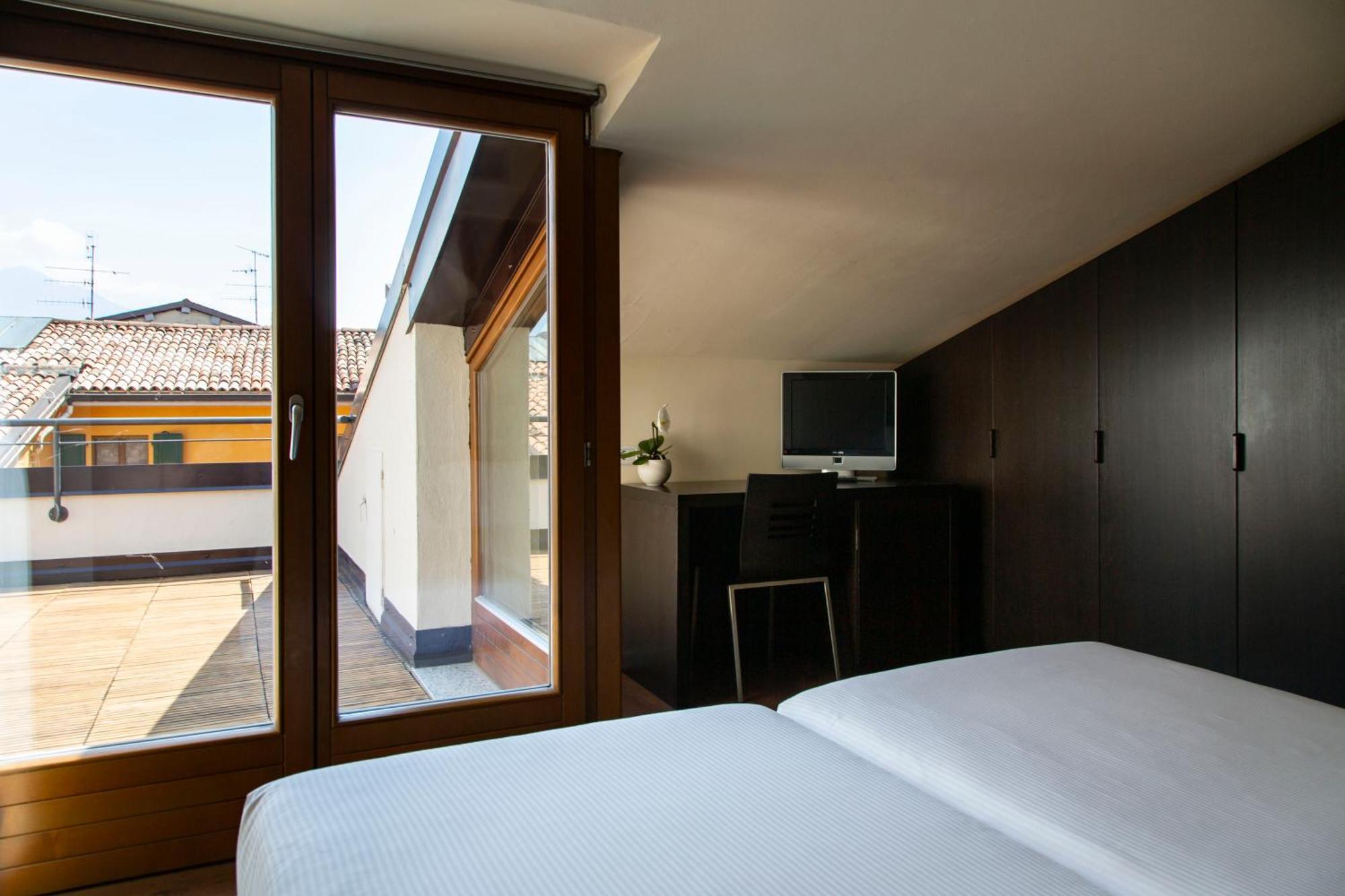 Hotel Antico Borgo Riva del Garda Chambre photo
